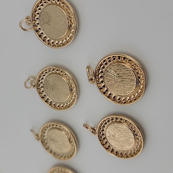 LV Gold Rhinestone Pearl Zipper Pull Charms - Picture 7 of 10